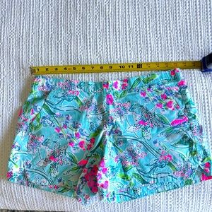 Lilly Pulitzer shorts- EUC